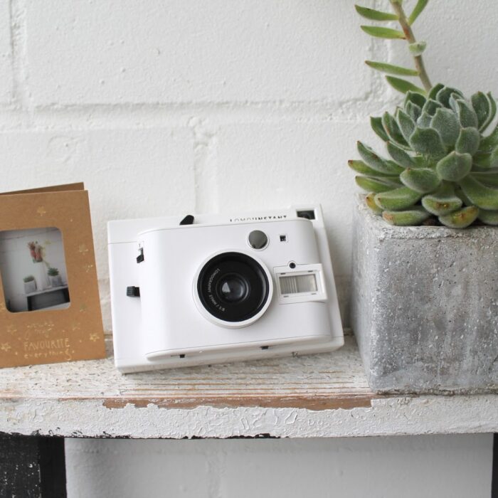 Lieblingsgeschenk: eine LOMO Instant Kamera inkl. Foto DIY [enthält Werbung]