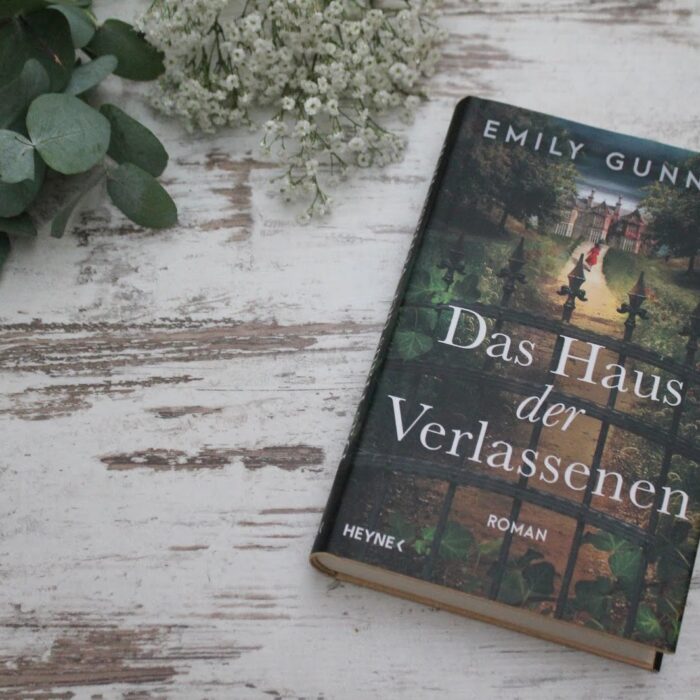 Buchtipps für die New York Vorfreude und ein spannender Krimi “Das Haus der Verlassenen”