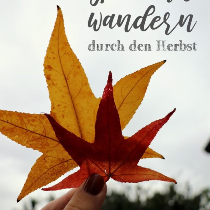 Spielend wandern durch den Herbst