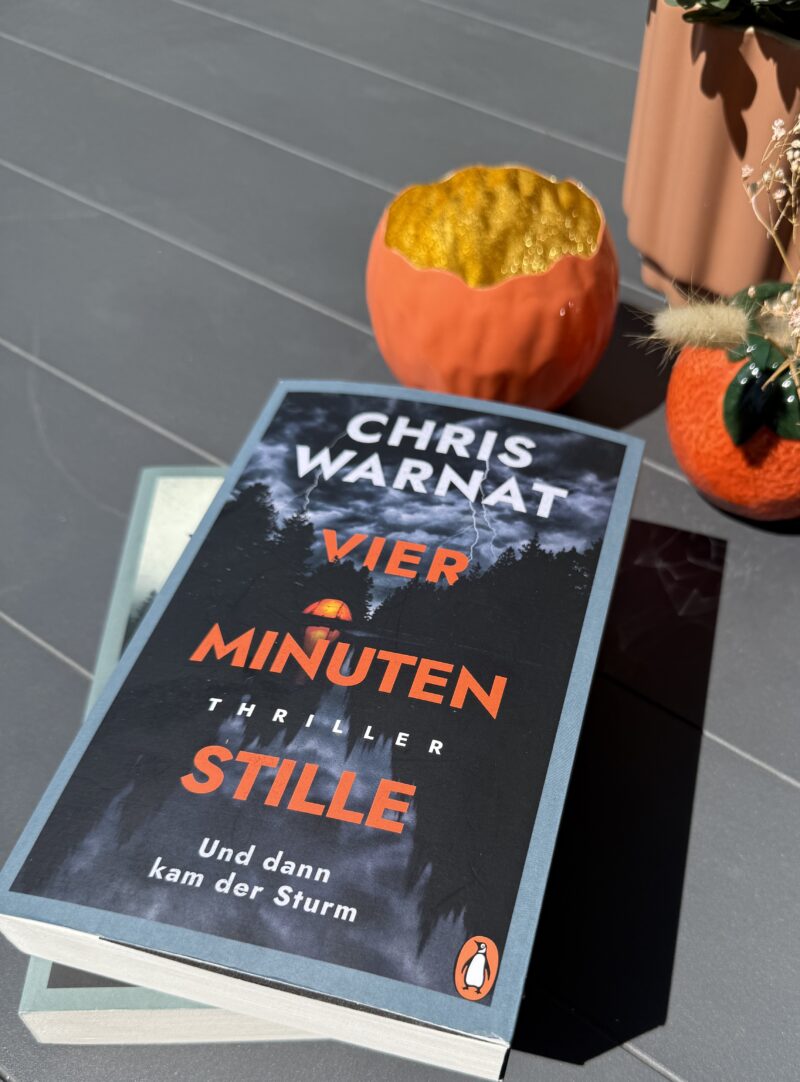Vier Minuten Stille Chris Warnat